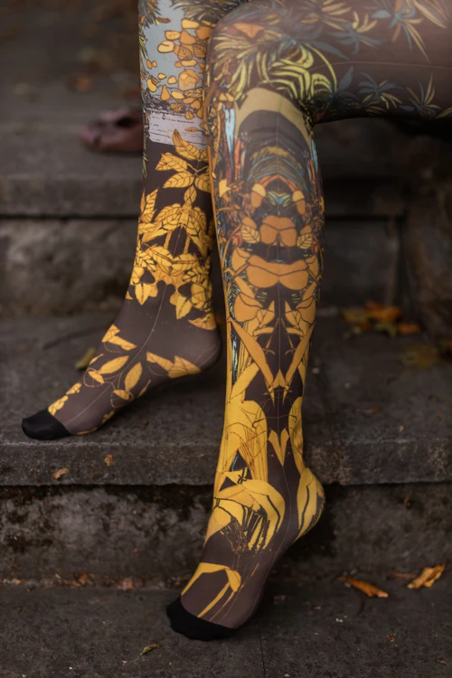 L'Ile Au Tresor Printed Tights - Image 6