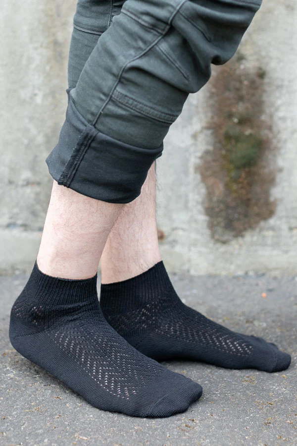 Chevron Anklet - Large - Image 3