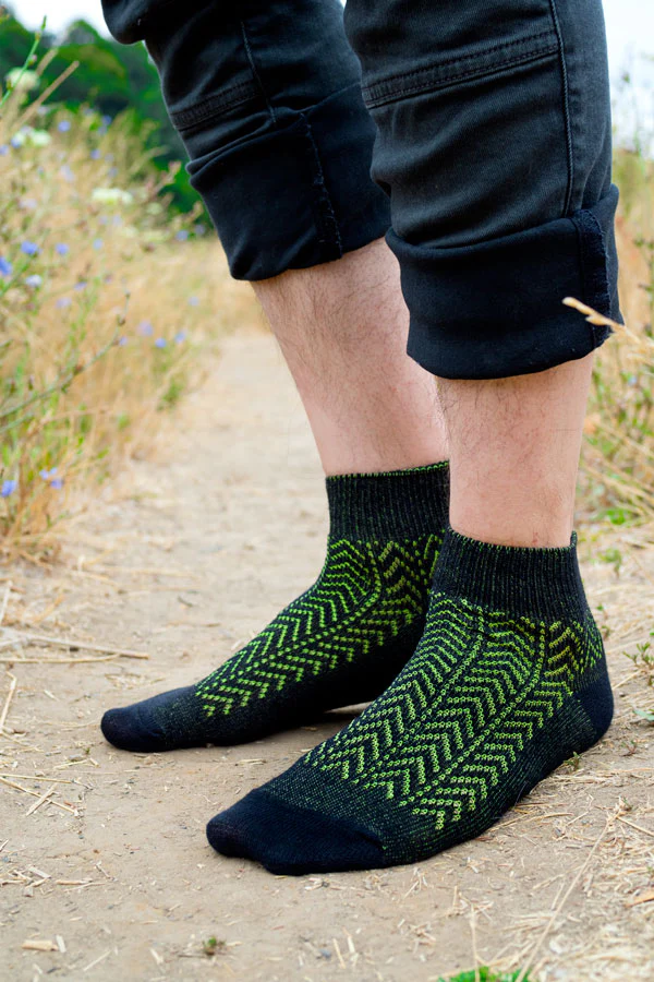 Chevron Anklet - Large - Image 5