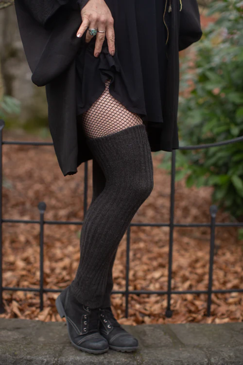 Lux Ribbed Leg Warmers - Image 18
