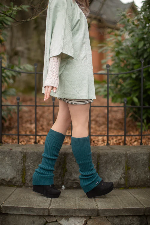 Lux Ribbed Leg Warmers - Image 3