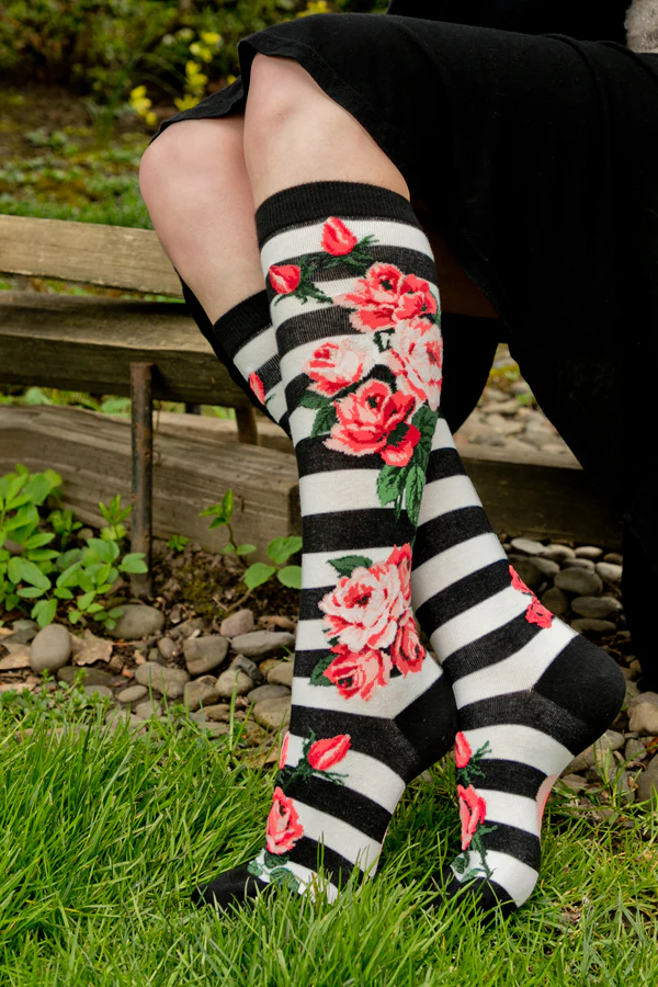 Romantic Rose Knee High - Image 4
